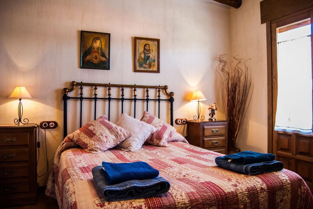 La Fuente Del Monte Villa Caballar Bilik gambar